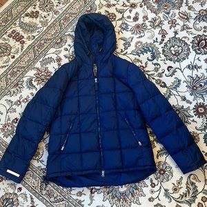Vintage late ‘90’s Abercrombie and Fitch winter jacket, navy size large
